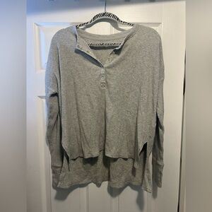 Aerie thermal Gray Long Sleeve Top size small with thumb holes
